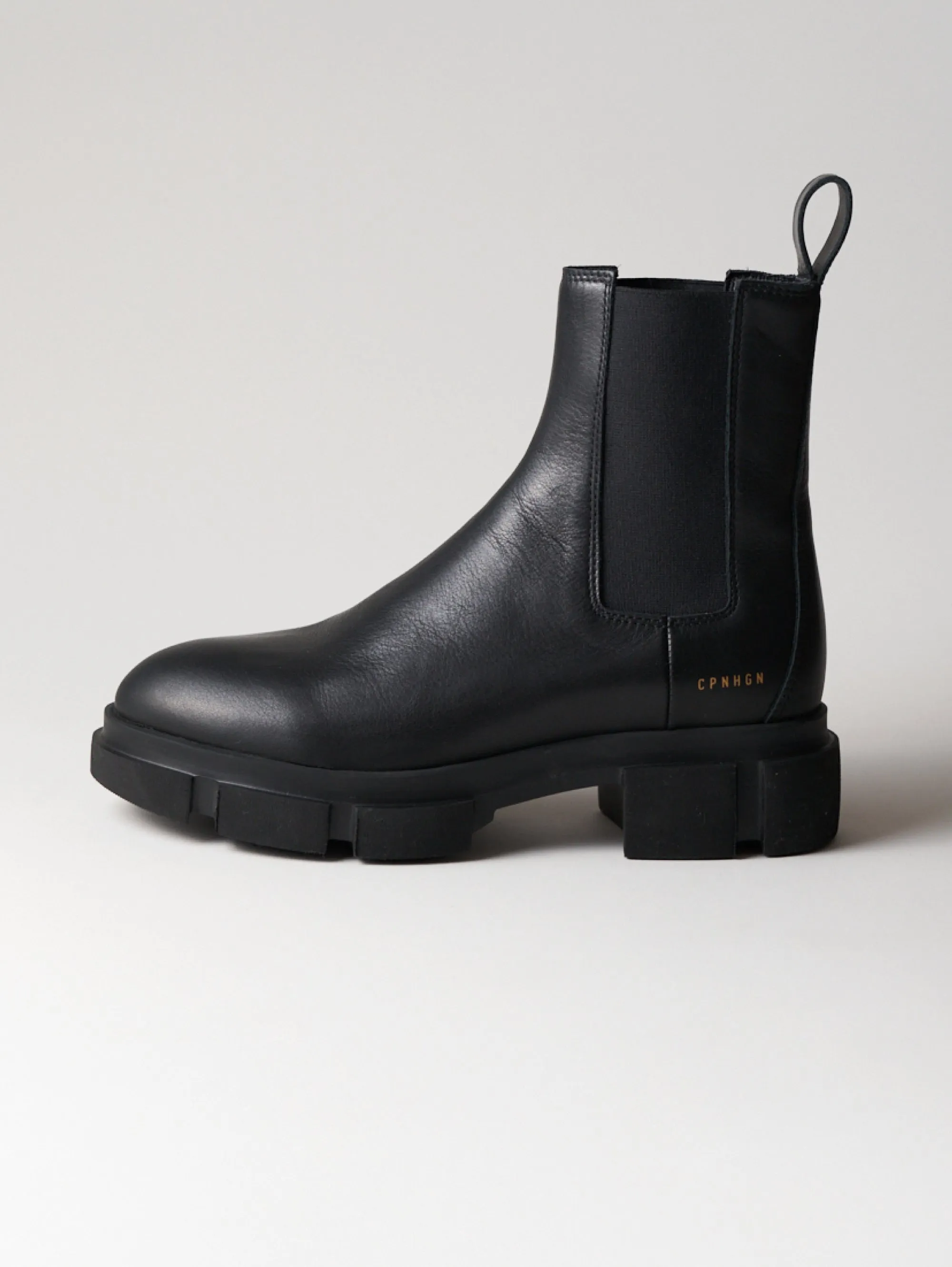 Tronchetti Chelsea in Vitello Nero